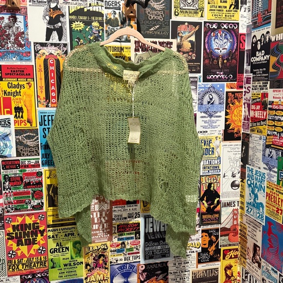 Wildfox Light Green Women's Sweater - Picture 3 of 4